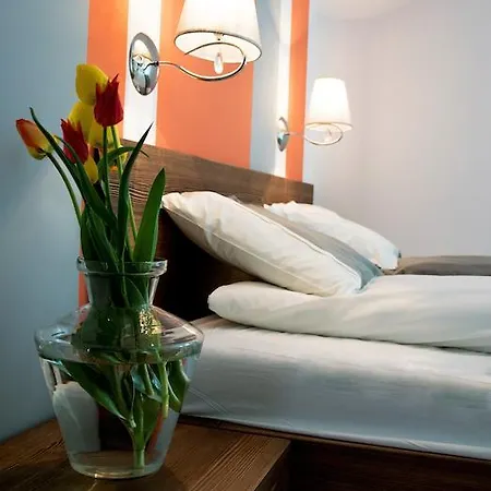 Gosciniec Hetman 3* Mikołajki