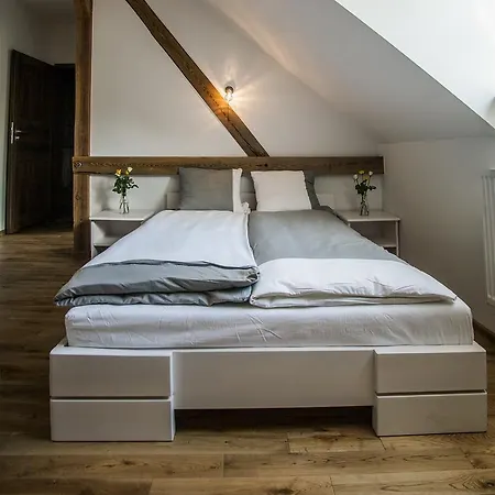 Gosciniec Hetman Bed and Breakfast 3*