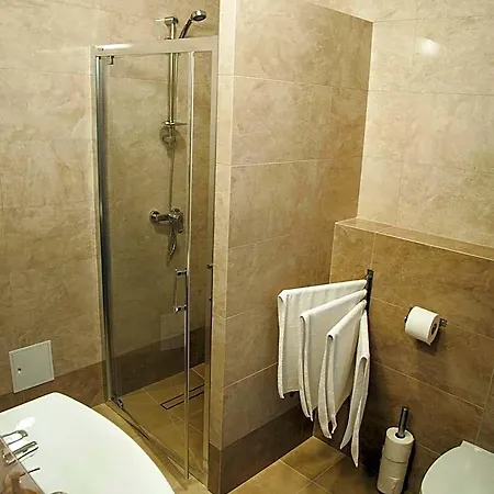 Gosciniec Hetman 3* Mikołajki