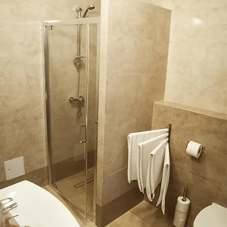 Bed and Breakfast Gosciniec Hetman 3*